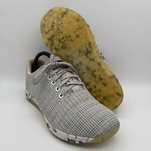 Women’s NOBULL Outwork White Gray Textured Train Sneakers Patterned Sole Size 9